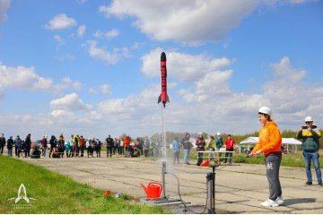 Инженерная лаборатория "Конструирование космических аппаратов"